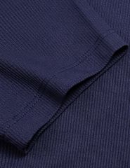 Áo thun nữ ngắn tay cổ tròn ngực thêu