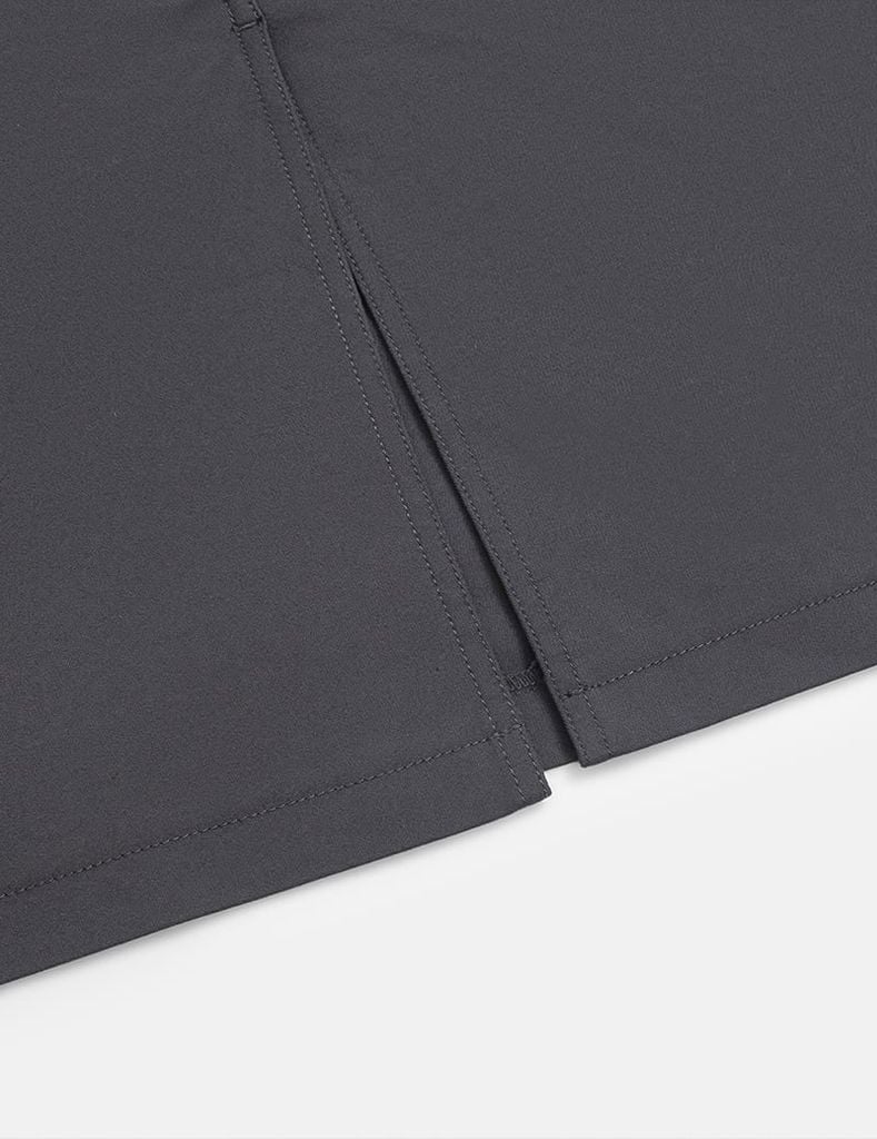 Chân váy khaki nữ dáng đứng xẻ sau