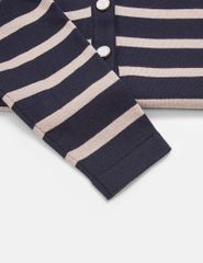 Áo khoác len nữ cổ tròn cài cúc