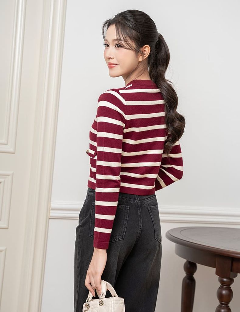 Áo khoác len nữ cổ tròn cài cúc