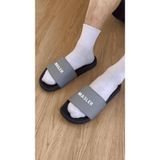  Dép quai ngang nam nữ Unisex Slipper M Masler-MT màu xám với đế thiết kế chống trơn trượt và lớp quai êm chân MT8 