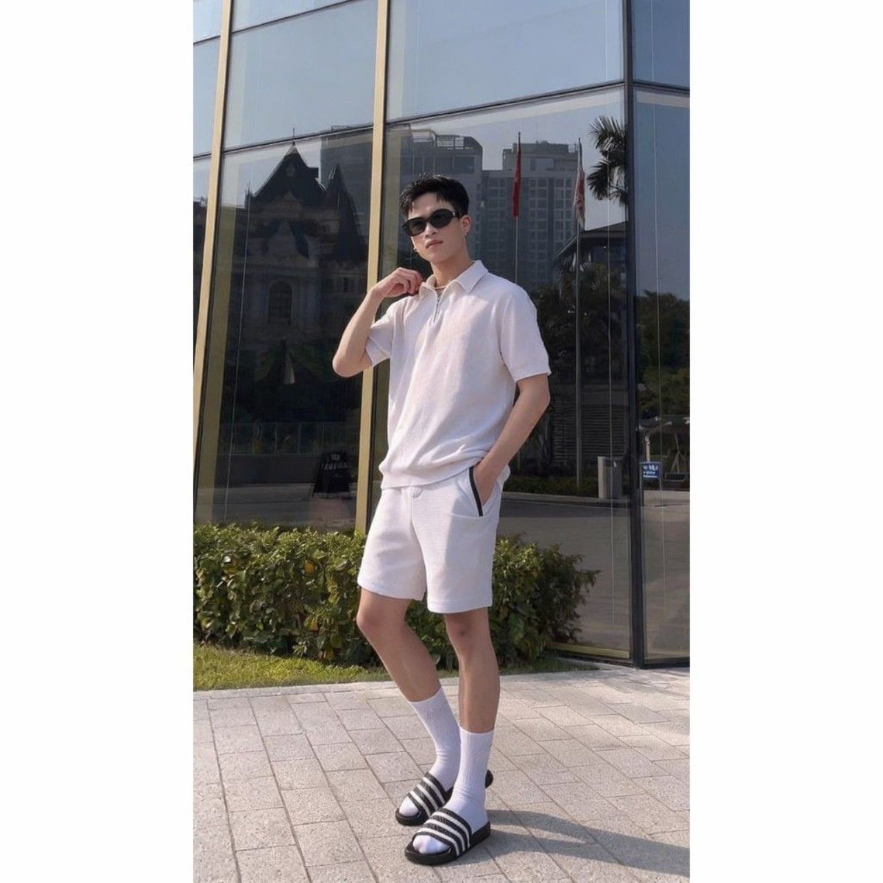  Dép quai ngang nam nữ Unisex Slipper M Masler-MT 3 sọc đen trắng với thiết kế đế chống trượt và quai êm chân DT1 