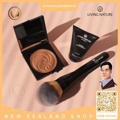 Phấn phủ tạo khối màu đồng mùa hè Living Nature Summer Bronze Pressed Powder 13g
