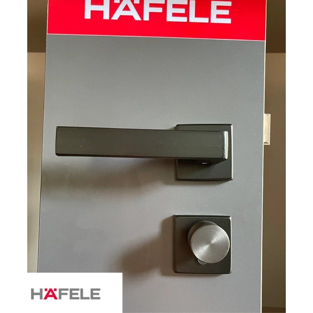 Tay nắm cửa Hafele màu đen 901.79.714