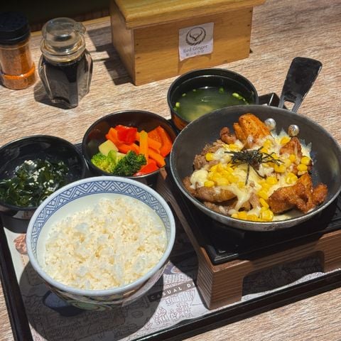  Set Teppan Gà Karaage & Bò Nướng Phô Mai (Enman Set) 
