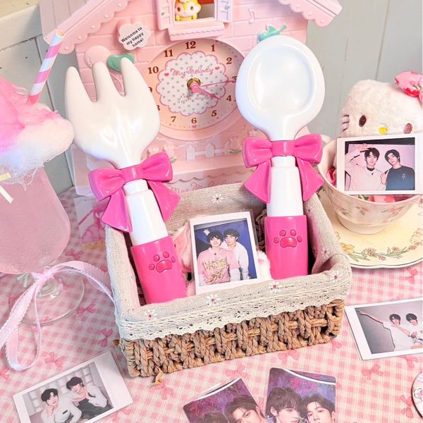  [PRE-ORDER]  TRẠM VĂN HIÊN - LIGHTSTICK MUỖNG VÀ DĨA 