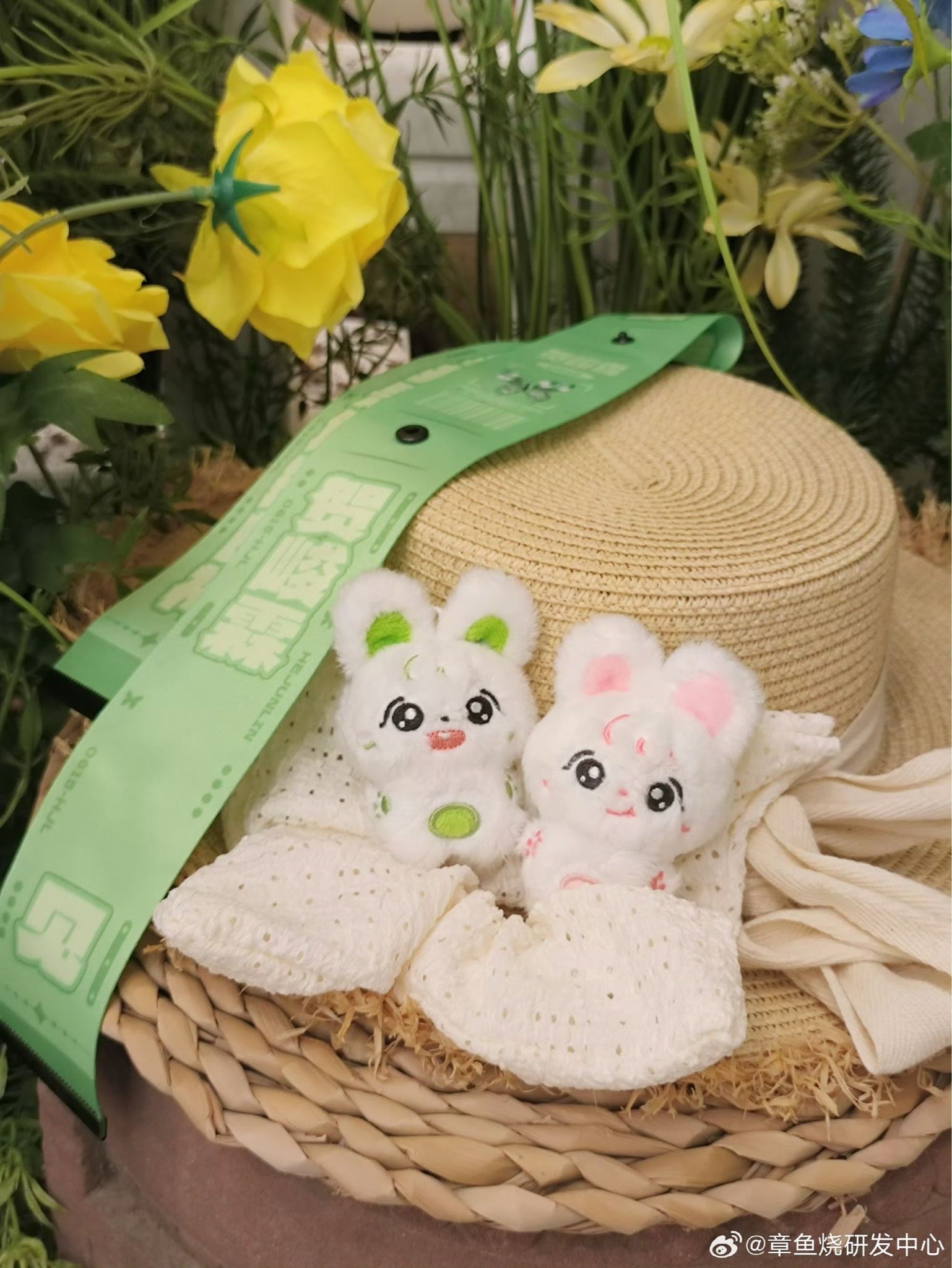  [PRE-ORDER] HẬU VIỆN HỘI - HẠ TUẤN LÂM - DOLL THỎ 5CM 