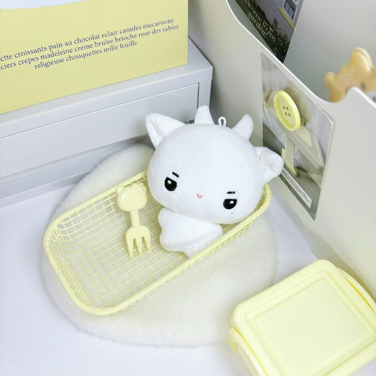  [PRE-ORDER] TỔ SỐ LIỆU - TRƯƠNG QUẾ NGUYÊN - DOLL TIỂU O 10CM 