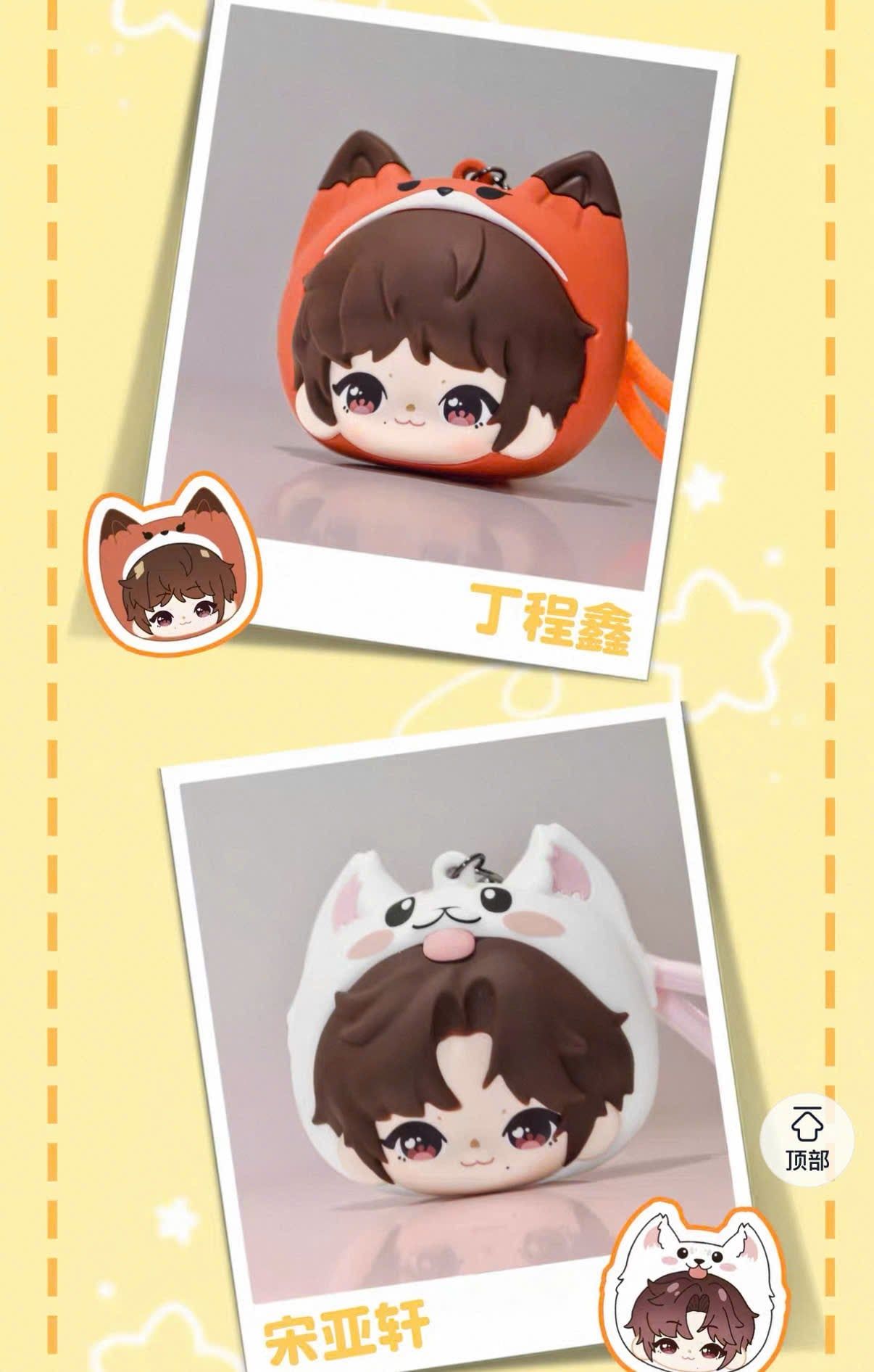  [ORDER] TNT - OFFICIAL - SET MÓC TREO ĐỰNG TAI NGHE CHẤT LIỆU NHỰA DẺO 