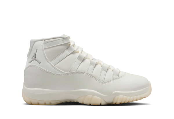  Air Jordan 11 Retro Pearl (Women's) 