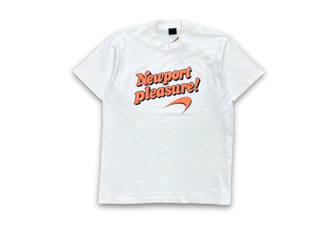 Vintage 90s Newport Pleasure Cigarette Tee White 