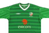  2003/04 Vintage Umbro Ireland Home Football Jersey 