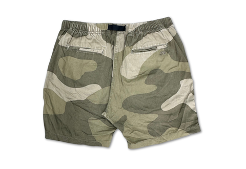  Simple And Raw Camo Short 