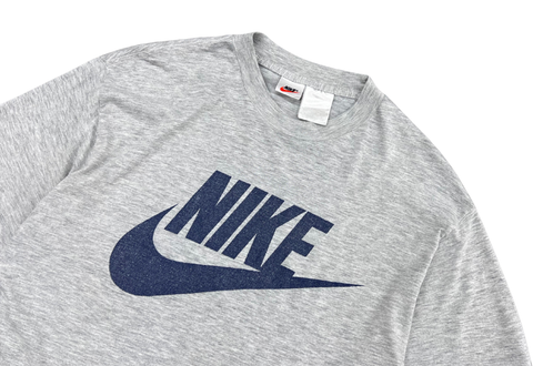  Vintage 90s Nike Logo Tee Grey 