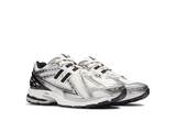  New Balance 1906R Silver Black 