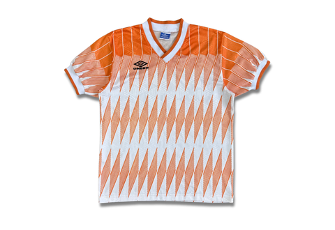  Vintage 80s Umbro Orange White Diamond Pattern Football Jersey 
