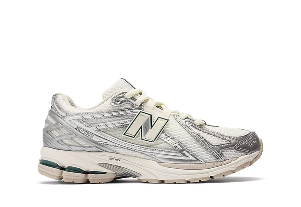  New Balance 1906R Silver Metallic Sea Salt 
