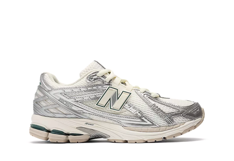  New Balance 1906R Silver Metallic Sea Salt 