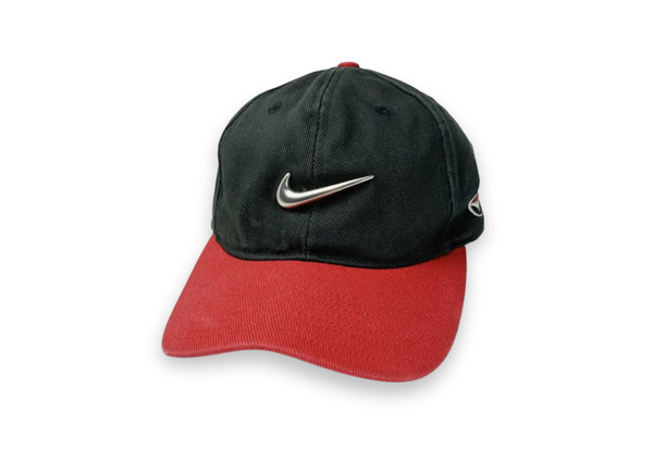  Vintage Nike Tiger Woods Yin Yang Golf Cap Black/Red 