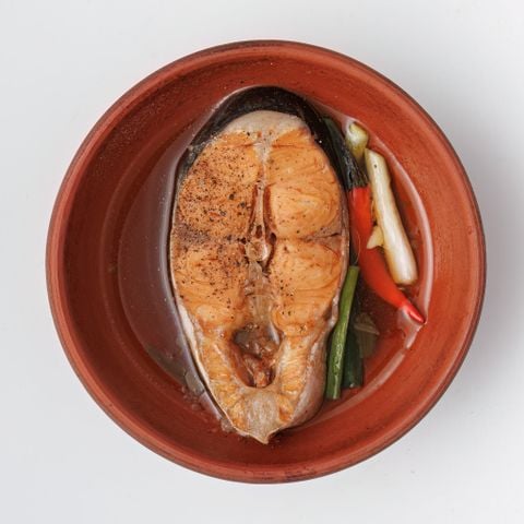  Cá Basa Kho/ Stewed Basa Fish with Fish Sauce/ 燜魚飯 