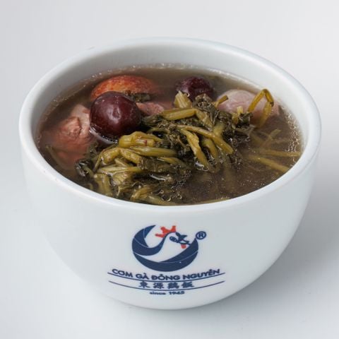  Cải Xoong Táo Mật Tiềm Bắp Heo/ Pork shank, watercress and jujube soup/ 西洋菜蜜棗燉湯 