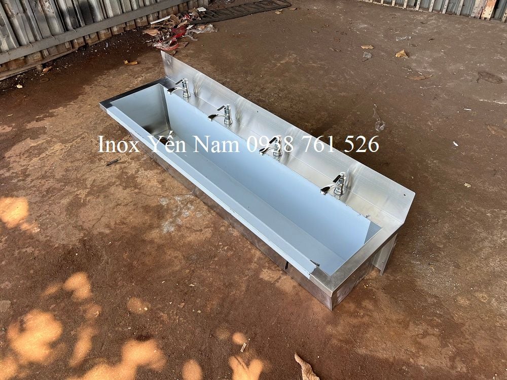  Máng rửa tay inox 1m2 treo tường TT12 