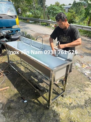  Máng Rửa Tay Inox 1M5 4 vòi 