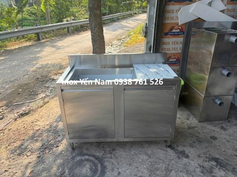  Bồn Rửa Công Nghiệp 1 Hộc Có Khay Úp LY UL168 