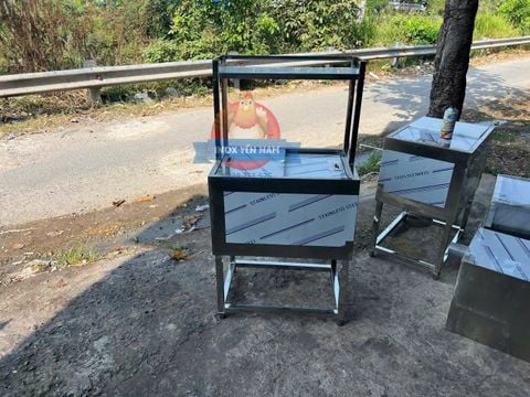  Thùng Đá Inox kệ trên KT648 