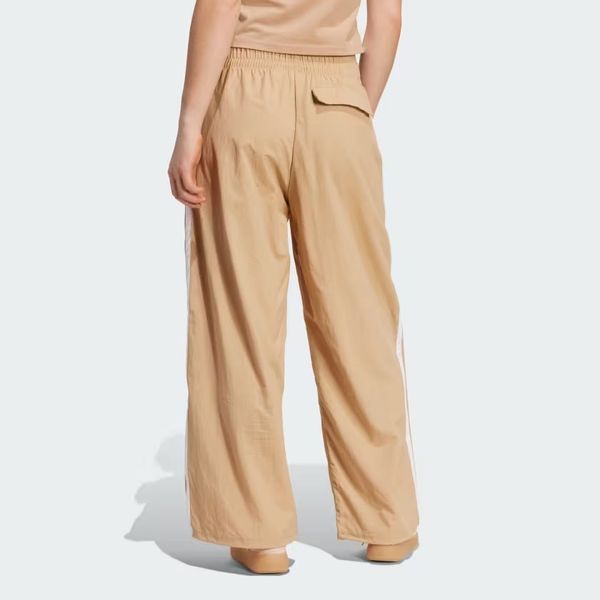 Quần dài adidas Essentials 3 sọc Nữ - JX7664