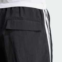 Quần short adidas Essentials 3 sọc Nữ - JE1309