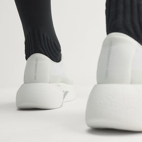 Giày chạy bộ adidas Hyperboost Edge Nữ - KI4426