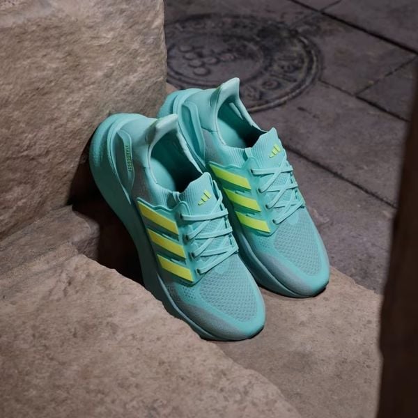 Giày chạy bộ adidas Ultraboost 5 Nam - JQ2909