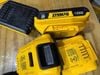 pin dewalt DCB203 2AH 20V