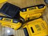 pin dewalt DCB203 2AH 20V