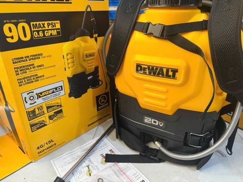 Máy Phun Thuốc Dewalt 20V DXSP190681B