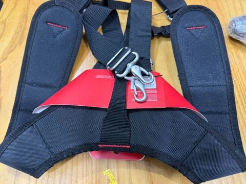 Phụ kiện đeo lưng đựng dụng cụ Milwaukee 48-22-8146 sản xuất tại Romania