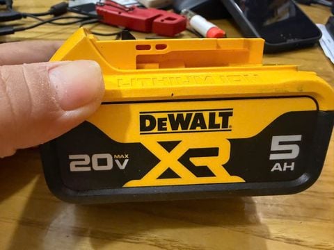 pin Dewalt DCB205 // DCB184 5Ah 20V Cell 25R Samsung