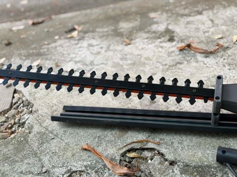 Tỉa rào Ryobi RYHDG88VNM EXPAND-IT new