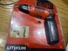 Máy vặn vít dùng pin BLACK+DECKER Li2000 với tính năng xoay tay cầm 3 vị trí tiện lợi.