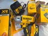 MÁY BÙ LONG DEWALT 899