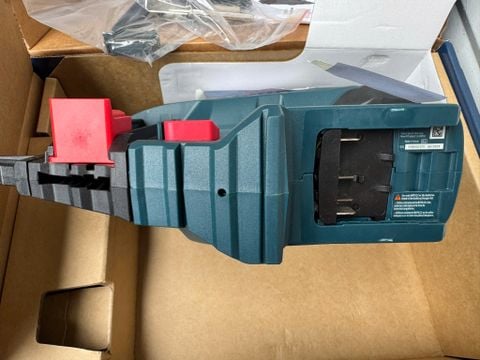 Máy Đóng Đinh Betong Bosch 18V GNB18V-12