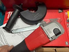 Máy mài milwaukee 2686-20