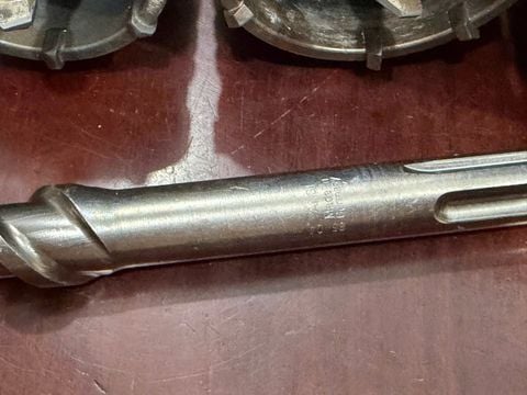 Mũi khoan milwaukee  SDS Max 19mm x 25mm x300mm made in Germany