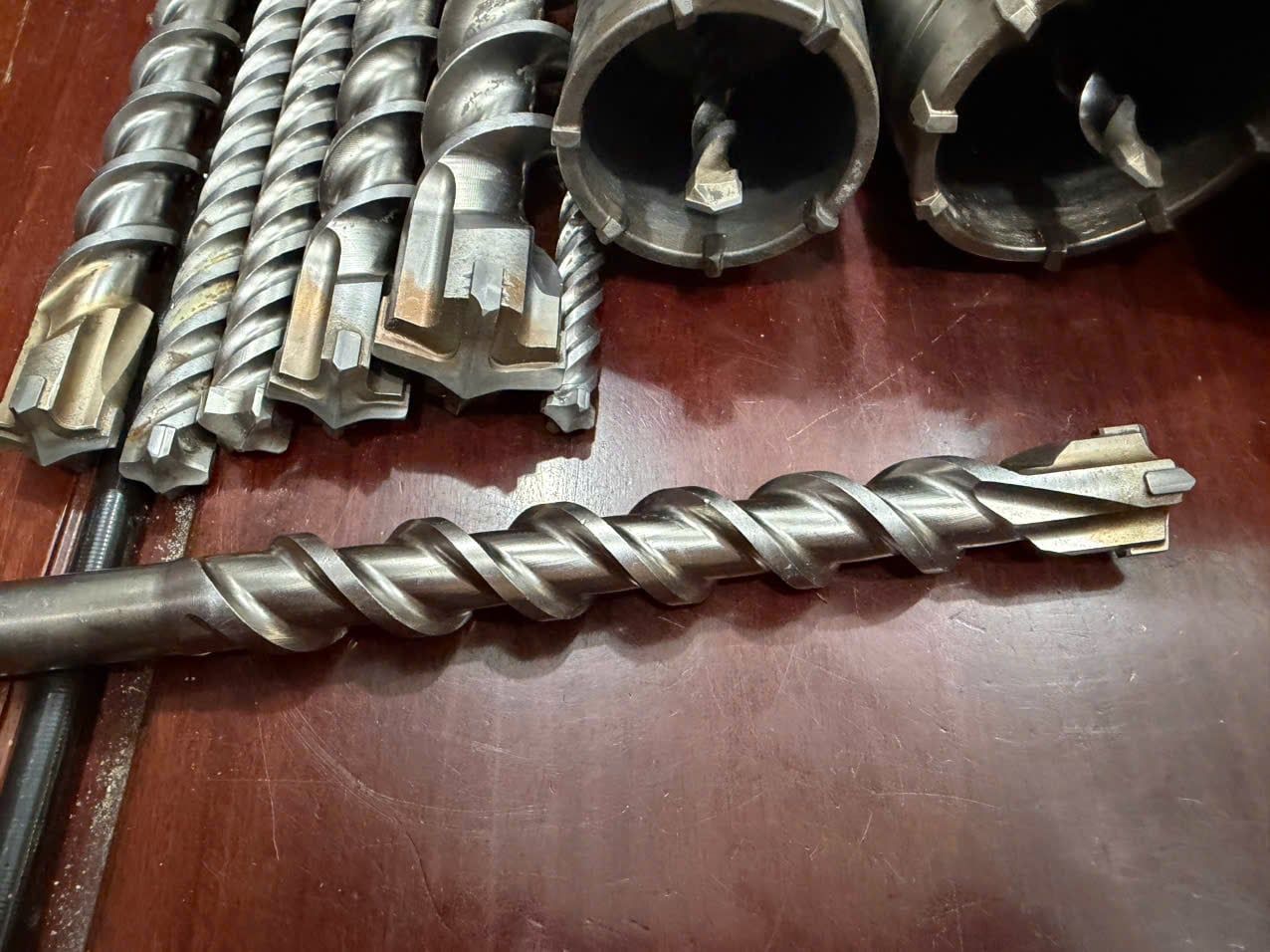 Mũi khoan milwaukee  SDS Max 19mm x 25mm x300mm made in Germany