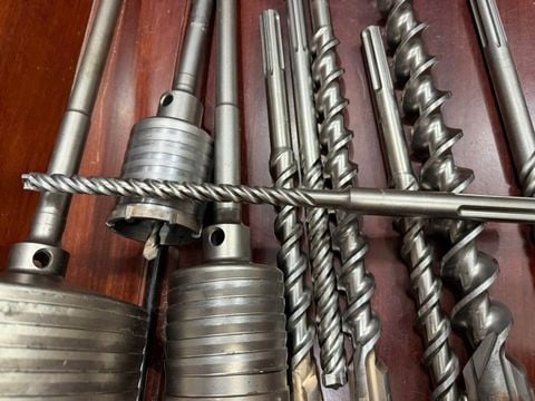 Mũi khoan milwaukee  SDS Max 19mm x 13mm x330mm made in Germany