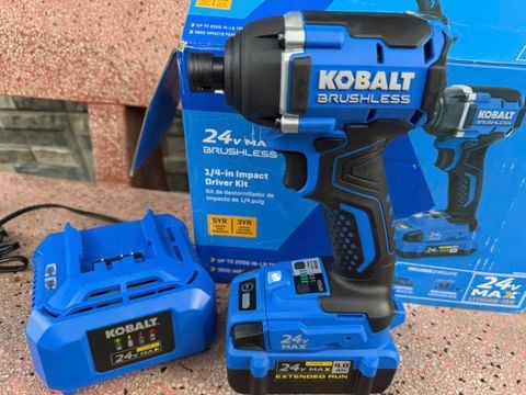 máy vít Kobalt KID 124B-03