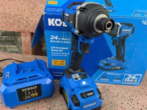 máy vít Kobalt KID 124B-03