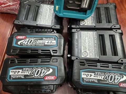Pin makita 40v 4Ah giá đẹp siêu lướt usa về