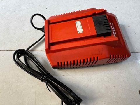 Sạc Hilti c4/36-90 220v lướt